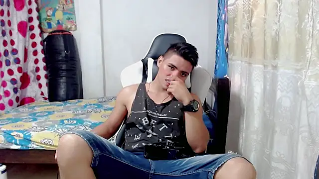 danilo302209 online show from 01/24/25, 02:51