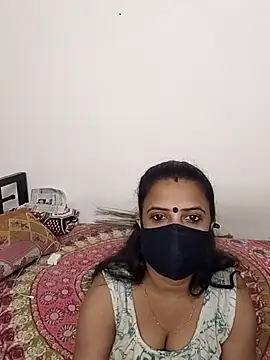 Cute-manisha online show from 04/13/26, 01:15