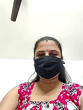 Cute-manisha online show from 03/25/26, 11:31