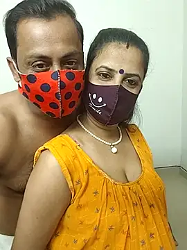 Snapshot of Cute-manisha chatting on 11/07/25, 01:37 Cute-manisha online show from 11/07/25, 01:37