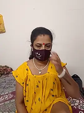 Snapshot of Cute-manisha chatting on 11/09/25, 03:21 Cute-manisha online show from 11/09/25, 03:21