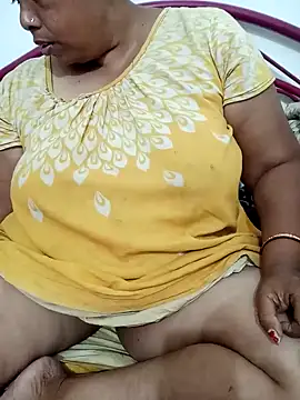 Hotty-rumi online show from 02/17/26, 04:37