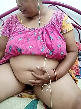 Snapshot of Hotty-rumi chatting on 11/14/25, 05:05 Hotty-rumi online show from 11/14/25, 05:05