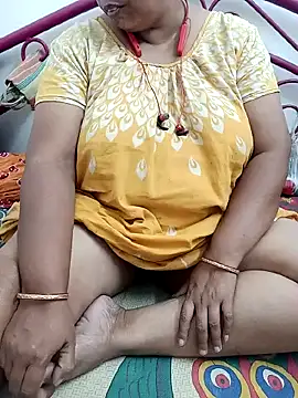 Snapshot of Hotty-rumi chatting on 11/10/25, 04:45 Hotty-rumi online show from 11/10/25, 04:45