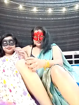hottbabycam online show from 05/12/26, 03:29