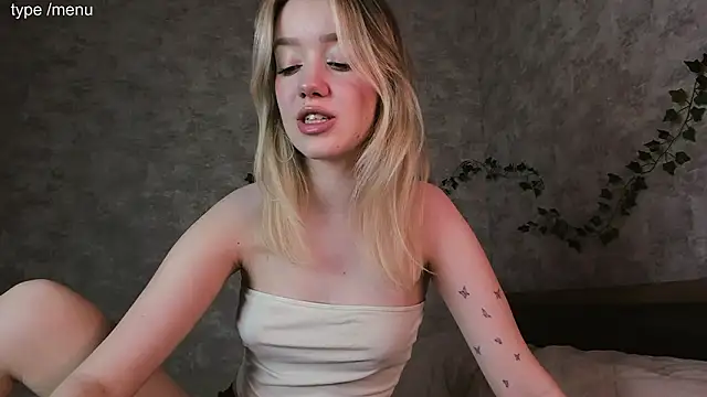 cutiemia0 online show from 03/13/26, 06:51