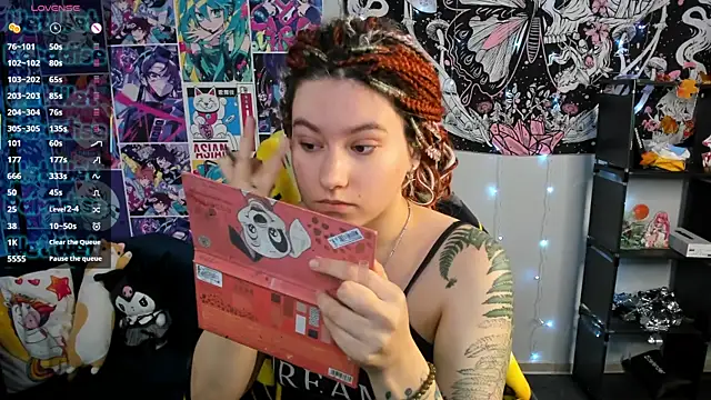 Bonni Meiz online show from 12/02/25, 02:56