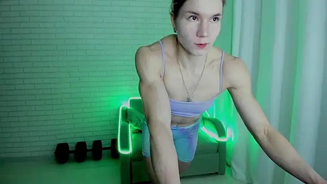 Lisa Ray online show from 09/20/25, 04:06