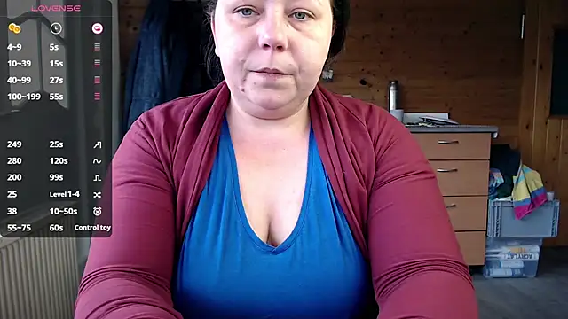 KasiaPrivat online show from 02/28/25, 12:09