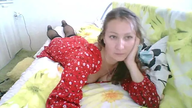 Snapshot of Yulia777 chatting on 09/24/25, 09:38 Yulia777 online show from 09/24/25, 09:38