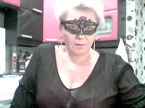 Lisa Suzie online show from 03/13/26, 05:18