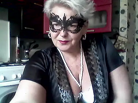 Lisa Suzie online show from 03/18/26, 09:01