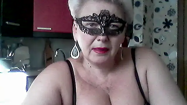 Lisa Suzie online show from 03/06/26, 12:22