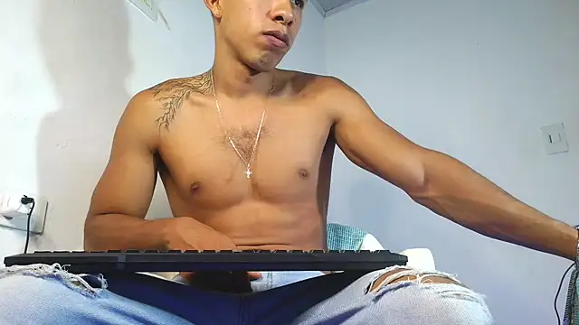 maximo vega newv online show from 04/01/26, 11:23