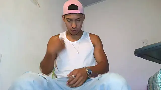 maximo vega newv online show from 04/02/26, 08:37