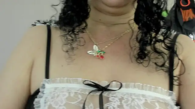 Adelesmithh online show from 10/30/25, 11:52