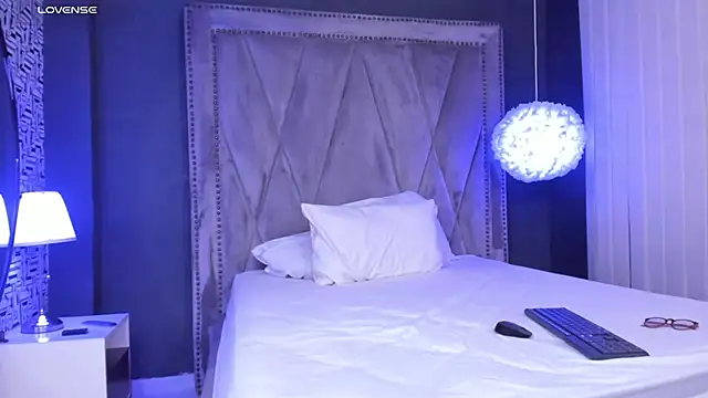 Pamela Johnsonn online show from 11/14/25, 07:39