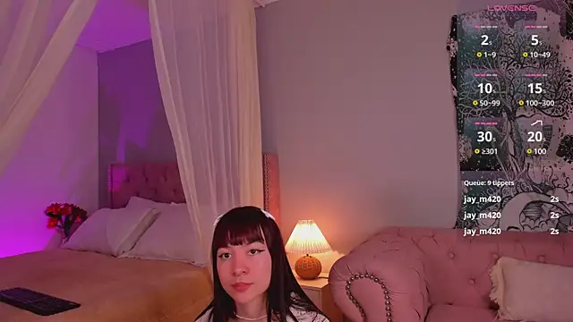 Snapshot of Lia_Sweett_ chatting on 03/11/25, 05:24 Lia Sweett online show from 03/11/25, 05:24