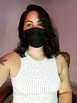 Aiunii1 online show from 11/14/25, 01:37