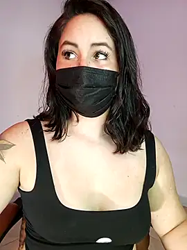 Aiunii1 online show from 11/12/25, 01:37