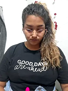 BrendaGirs online show from 09/29/25, 03:35