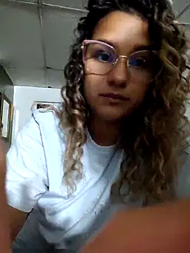 BrendaGirs online show from 11/28/25, 02:56