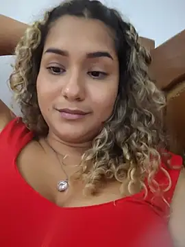 Snapshot of BrendaGirs chatting on 07/20/26, 03:14 BrendaGirs online show from 07/20/26, 03:14