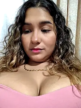 BrendaGirs online show from 12/01/25, 02:23