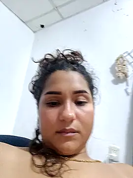 BrendaGirs online show from 03/21/25, 05:43