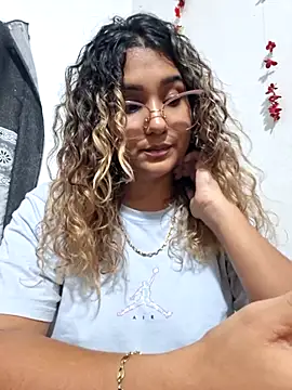 BrendaGirs online show from 09/19/25, 02:26