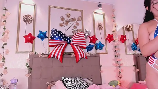 amandalee01 online show from 07/04/26, 10:58