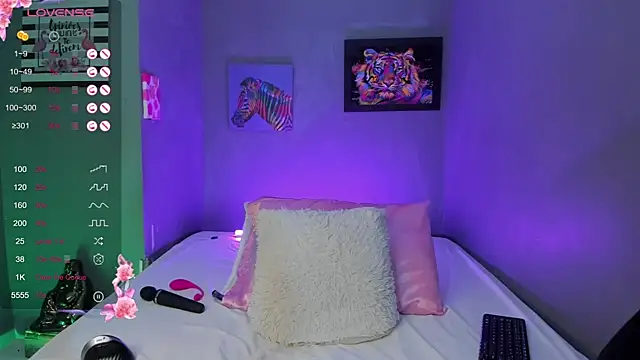 PammelaRoss1 online show from 03/11/26, 05:18