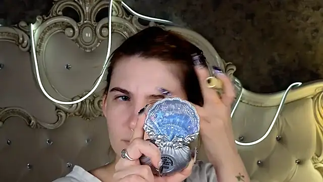 Melanie Stoun online show from 10/16/25, 10:56