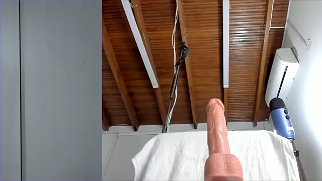 Lucy carter  online show from 02/12/26, 02:55