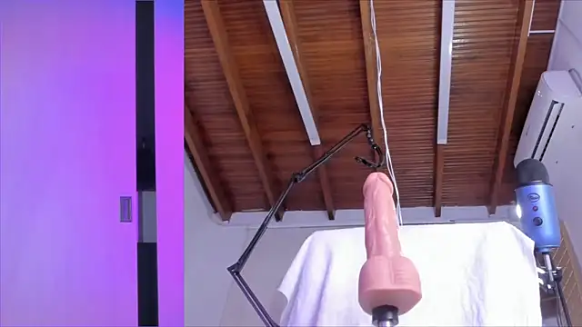 Lucy carter  online show from 05/29/26, 01:28
