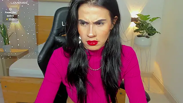 stephanya  online show from 02/15/25, 10:21