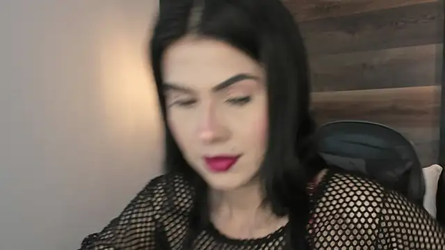 stephanya  online show from 03/12/26, 12:20