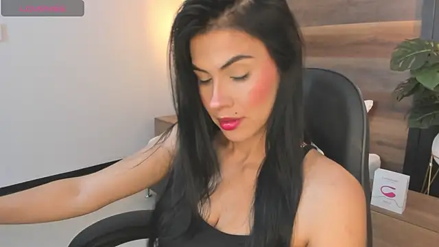 stephanya  online show from 12/16/25, 07:18