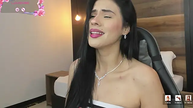 stephanya  online show from 04/05/26, 04:02