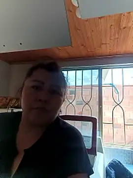 Snapshot of Darly_Gomez chatting on 05/20/26, 02:58 Darly Gomez online show from 05/20/26, 02:58