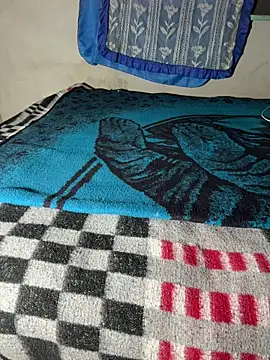 manuamador online show from 11/01/25, 04:08