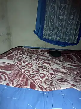 manuamador online show from 04/19/26, 03:29