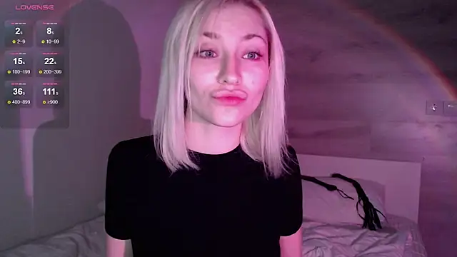 alexa novak online show from 11/18/25, 07:39