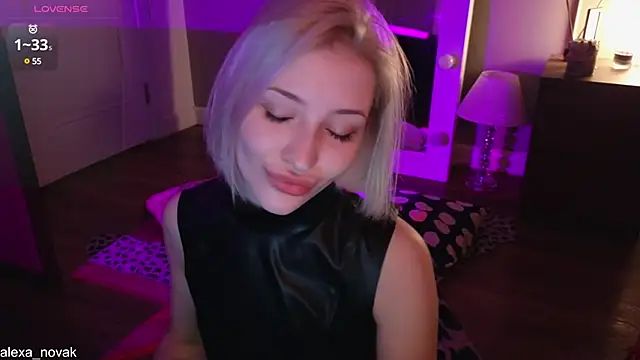 alexa novak online show from 02/19/25, 01:51