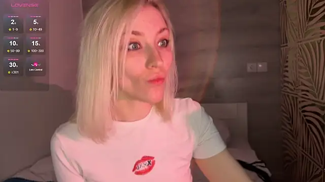 alexa novak online show from 11/17/25, 02:48