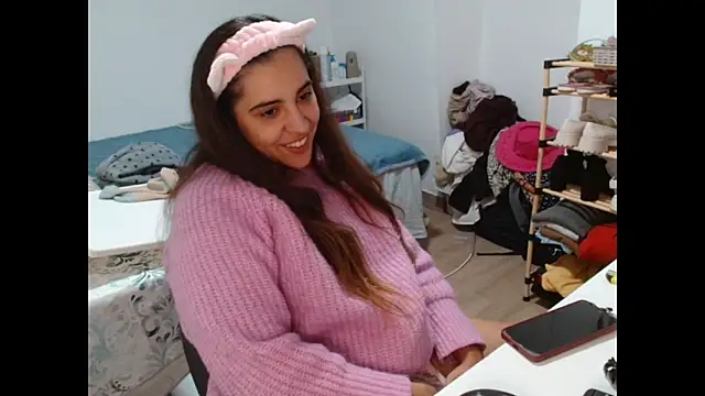 Ursumi1 online show from 11/07/25, 10:24