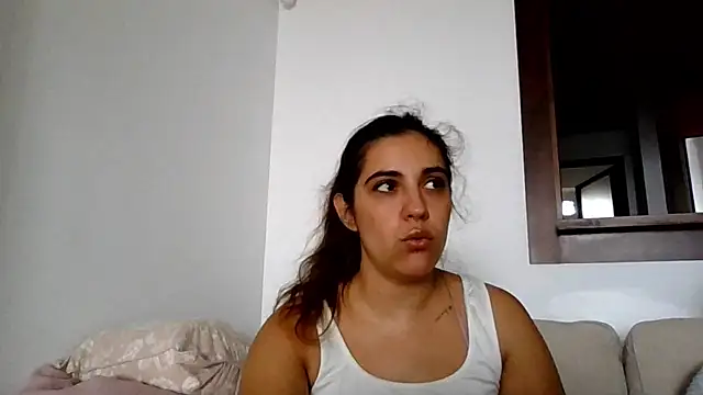 Ursumi1 online show from 10/15/25, 09:50