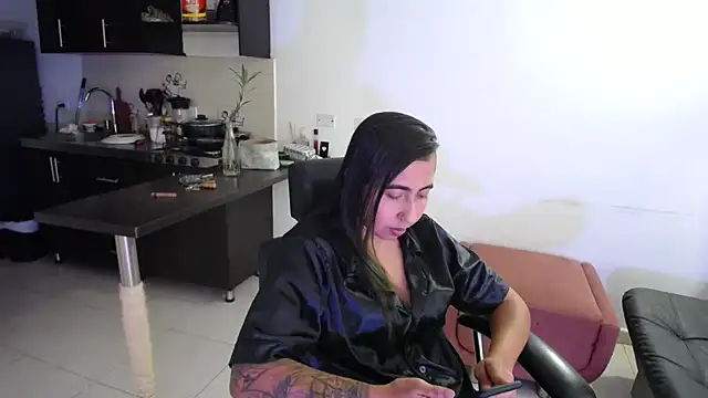 aria jhonsson online show from 09/10/25, 04:50