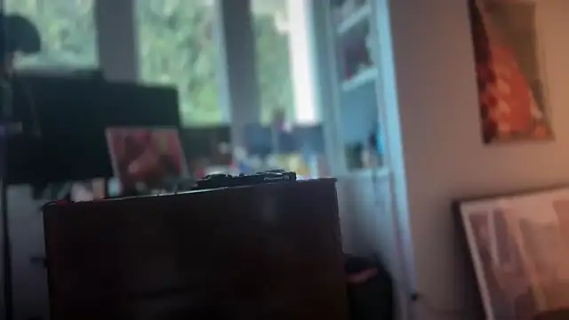 69woodinson online show from 11/12/25, 07:18