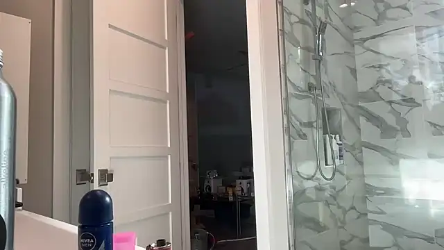 69woodinson online show from 03/25/26, 01:43